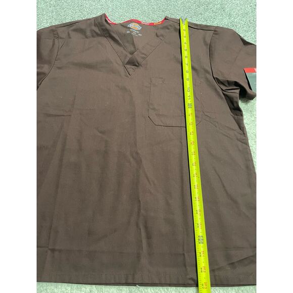 NWT Dickies Scrub Top Unisex Size Small EDS Signature V Neck Maroon ESP 83706 - Picture 4 of 10